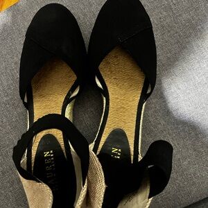 Lauren Ralph Lauren Black and Tan Espadrilles wedges